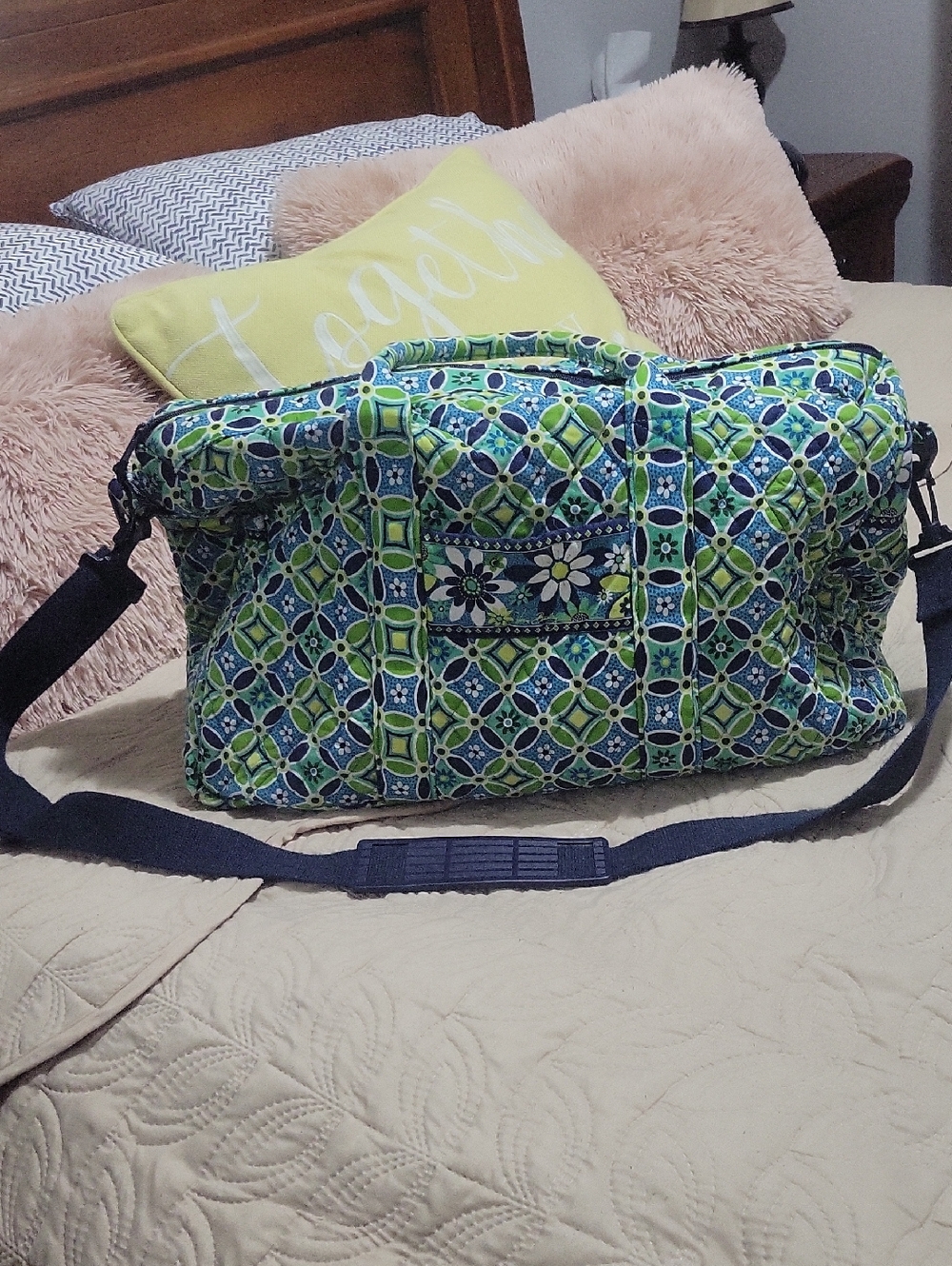 Vera Bradley Daisy Daisy Blue & Green Quilted Satchel Weekender